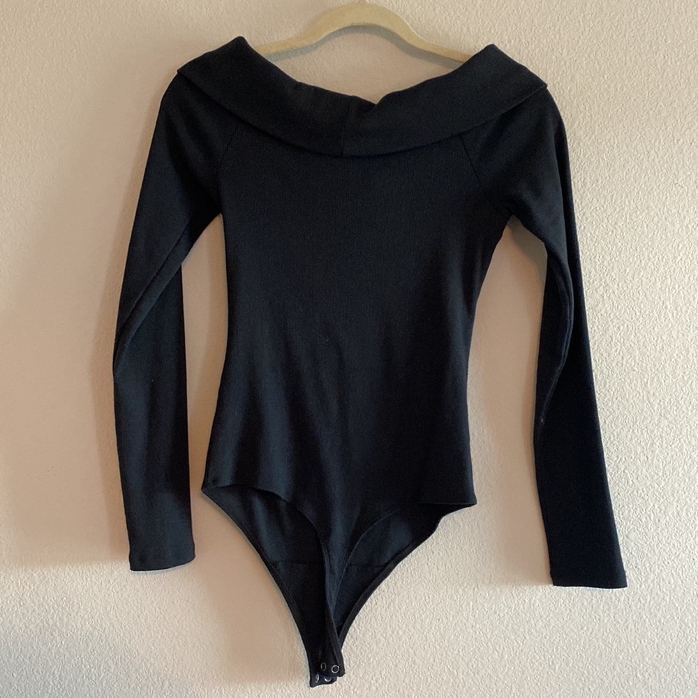 Abercrombie and Fitch NW black knit Shirt - Picture 3 of 3